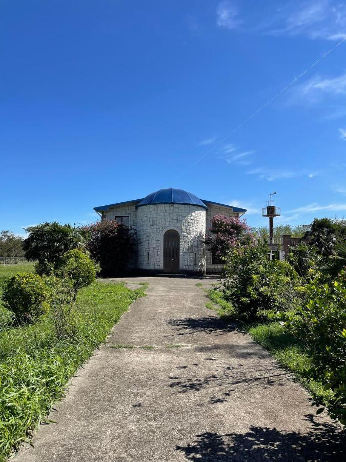 Blue Guest House Samtredia المظهر الخارجي الصورة