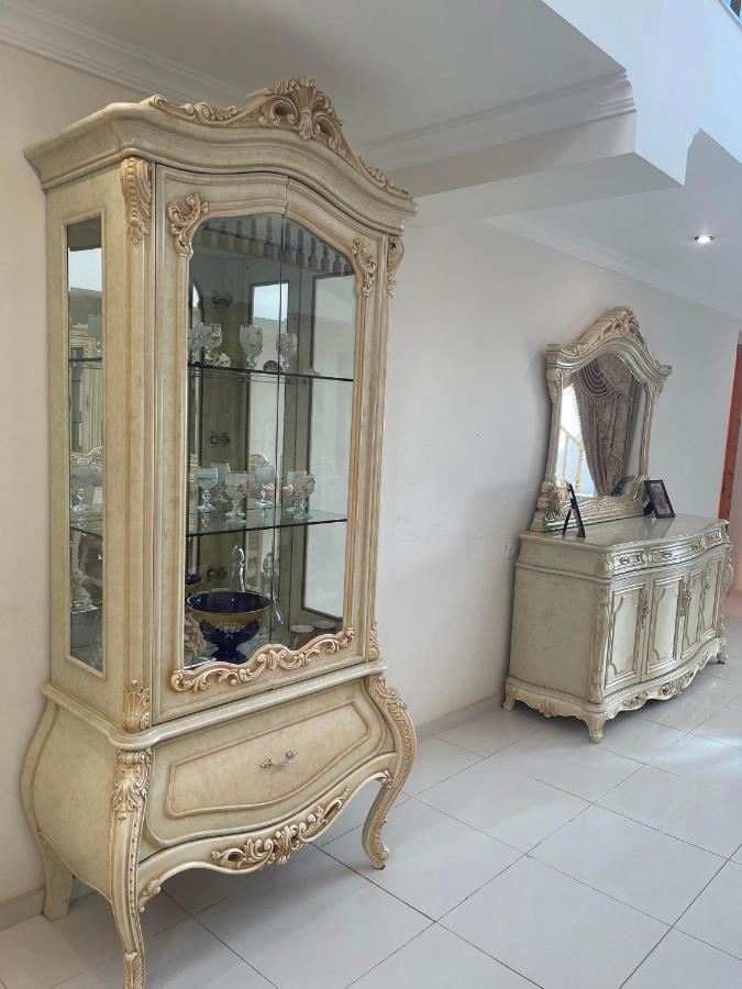 Blue Guest House Samtredia المظهر الخارجي الصورة