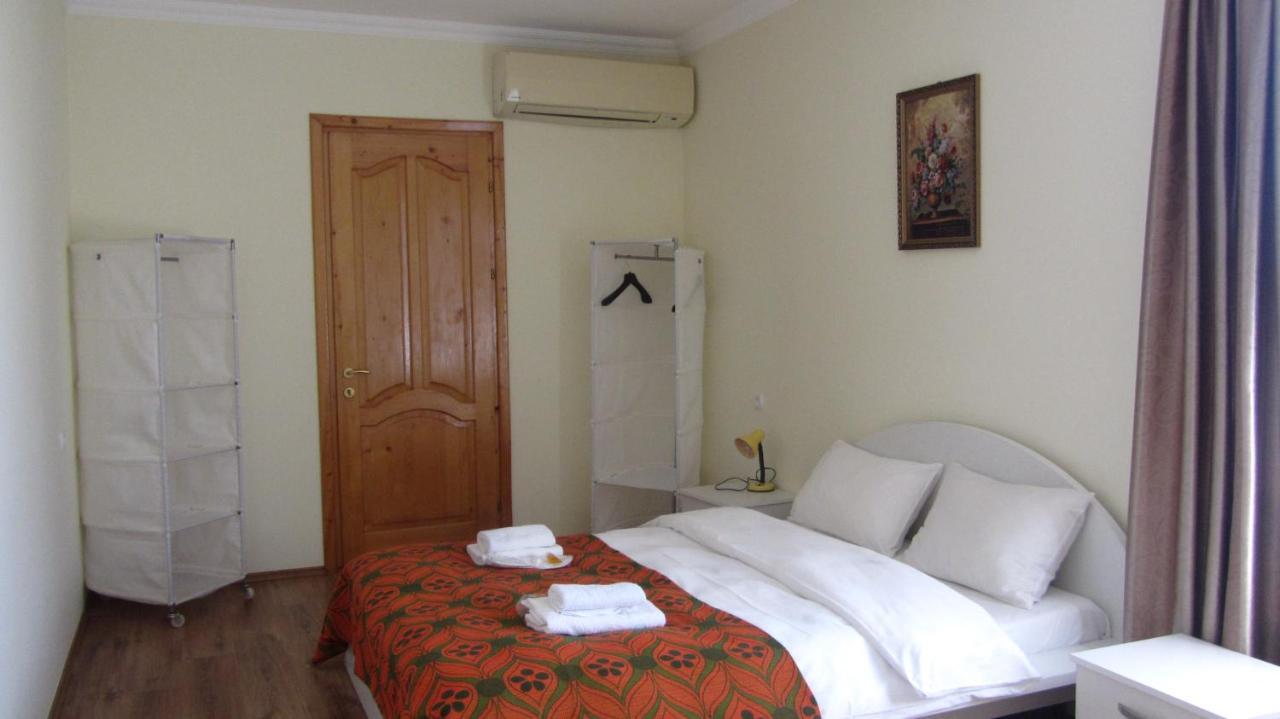 Blue Guest House Samtredia المظهر الخارجي الصورة
